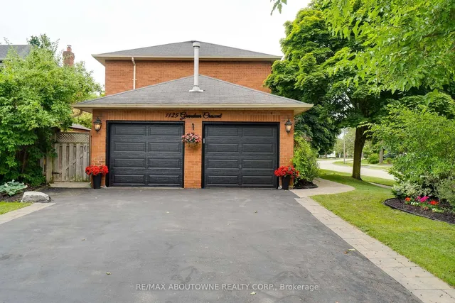 Additional image 3 of 1125 GRANDEUR Cres