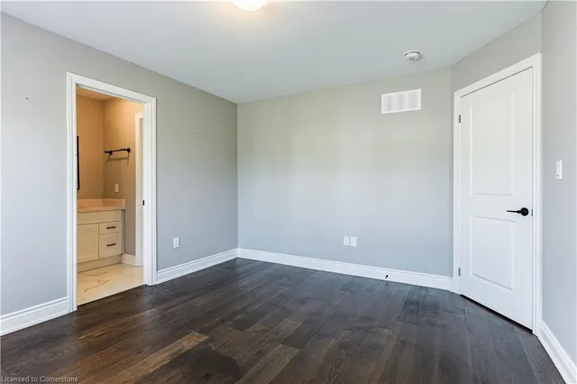 Additional image 33 of 8 Cesar Pl