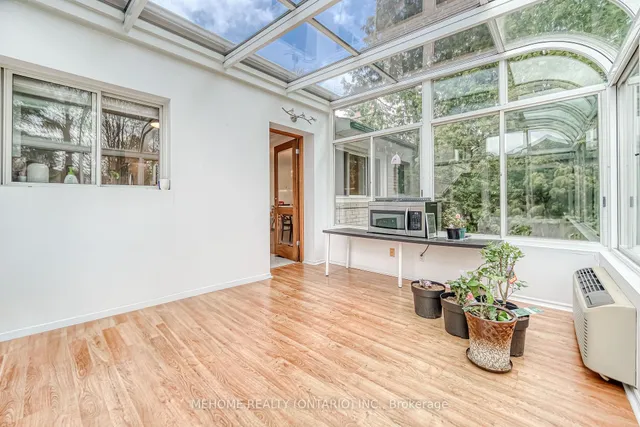 Additional image 32 of 25 Urbandale Ave