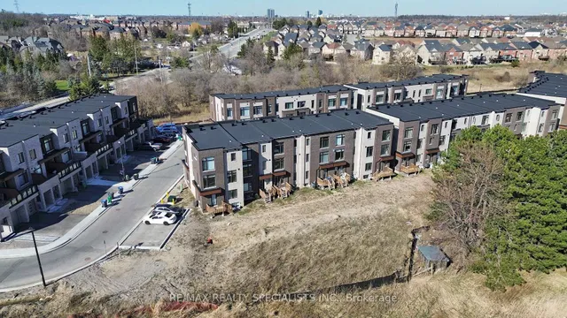 Additional image 45 of 6 QUEENPOST Dr