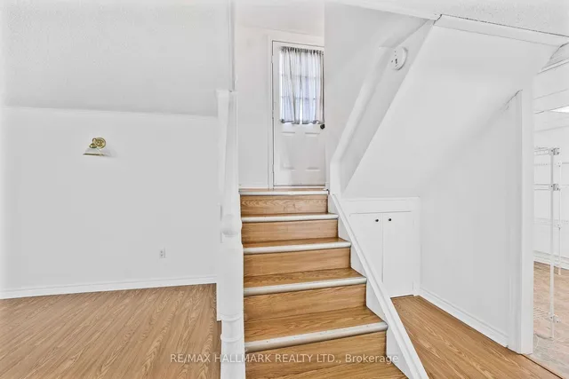 Additional image 27 of 17 Tofield Cres