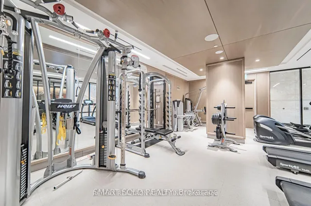 Additional image 11 of 1 Edgewater Dr Unit 719