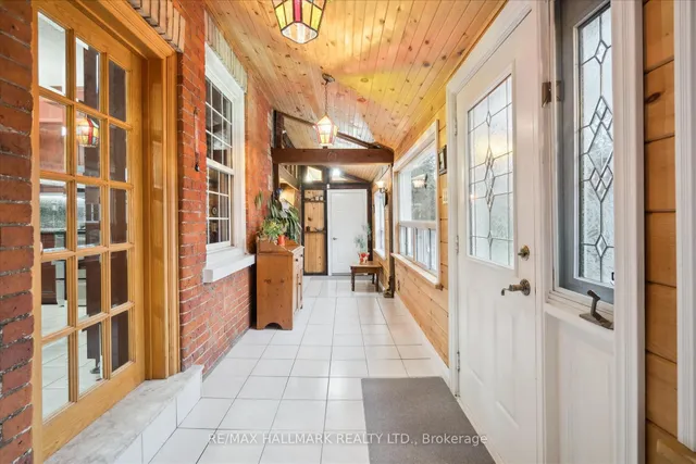 Additional image 23 of 2577 Kennedy Rd