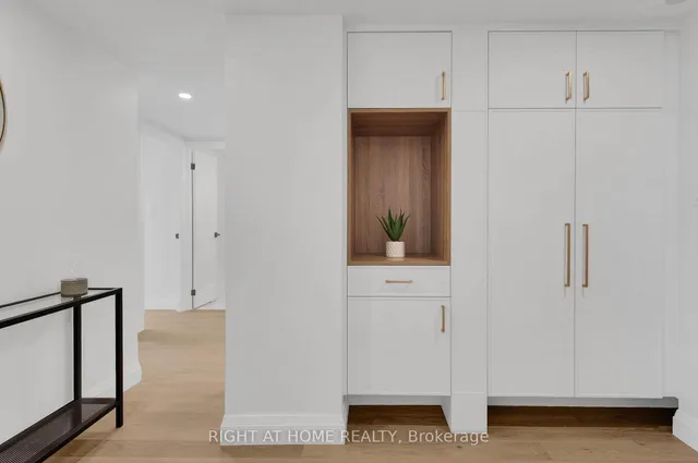 Additional image 4 of 270 Scarlett Rd Unit 1913