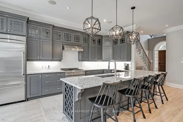 Additional image 14 of 246 Pomona Ave