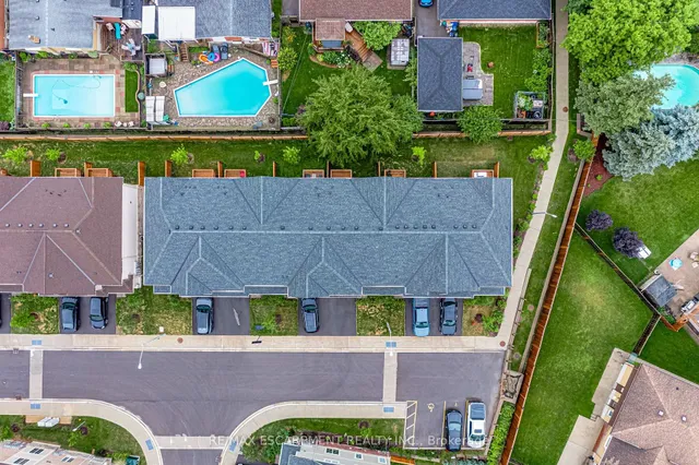 Additional image 25 of 70 Dewberry Dr