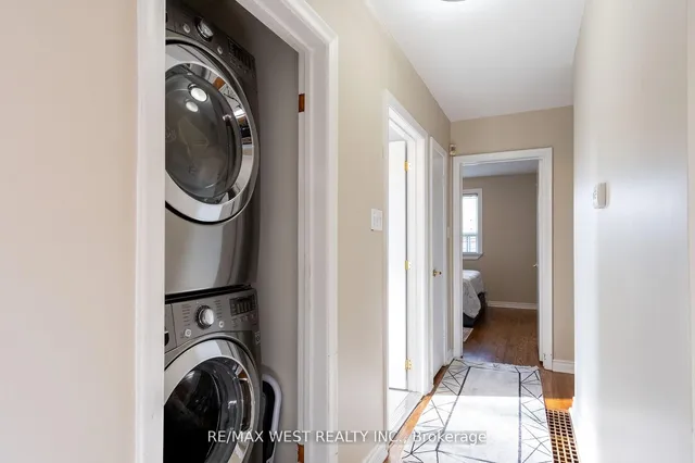 Additional image 14 of 10 Pastrano Crt