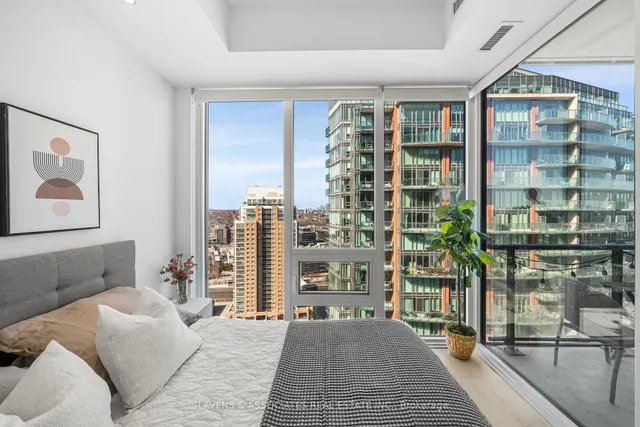 Additional image 15 of 135 East Liberty St Unit 2406