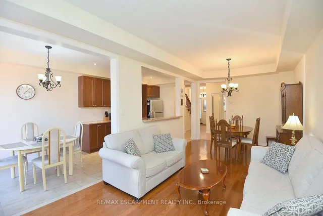 Additional image 10 of 4194 Rawlins Common