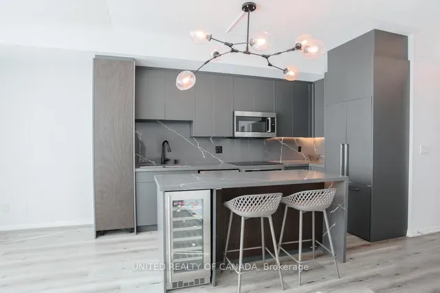 Additional image 14 of 215 Fort York Blvd Unit #705