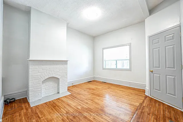 Additional image 6 of 171 Christie St