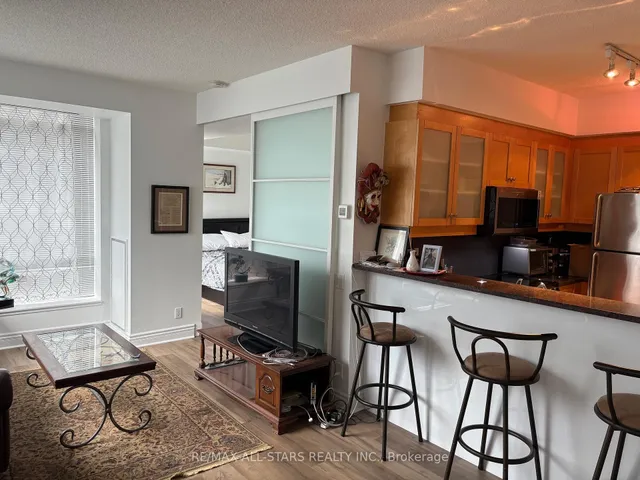 Additional image 16 of 500 Queens Quay N/A Unit 412W