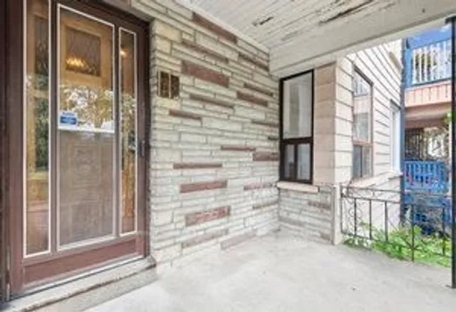 Additional image 7 of 38 Fernbank Ave