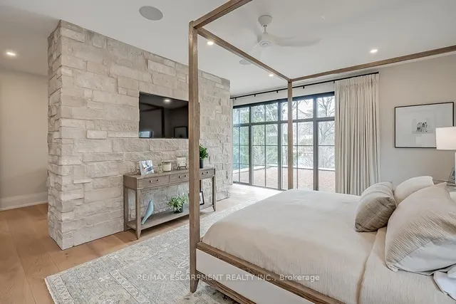 Additional image 23 of 3093 Princess Blvd