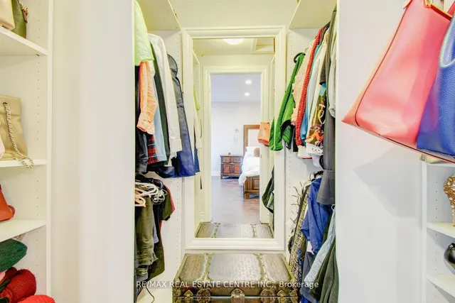 Additional image 27 of 21 Hawkway Crt