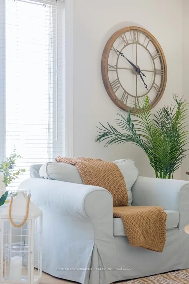 Additional image 6 of 1343 JANINA Blvd