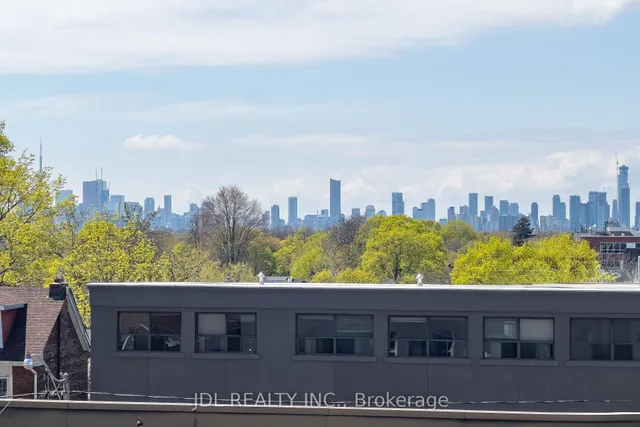 Additional image 11 of 2055 Danforth Ave Unit 301