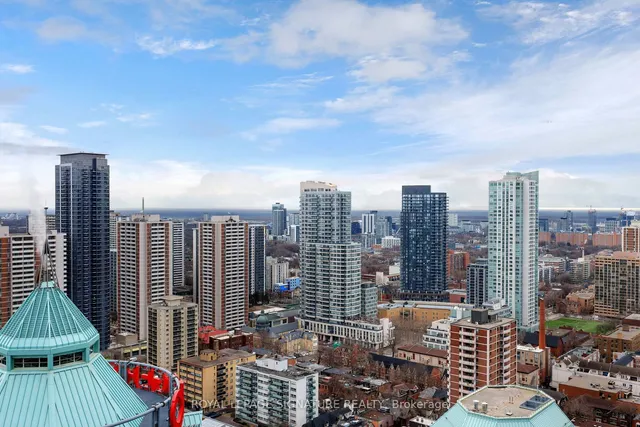 Additional image 16 of 110 Charles St Unit 3410