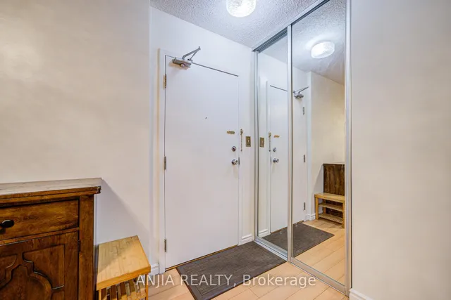 Additional image 9 of 225 Bamburgh Circ Unit 512