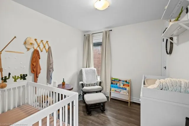 Additional image 32 of 26 Cedar Ave
