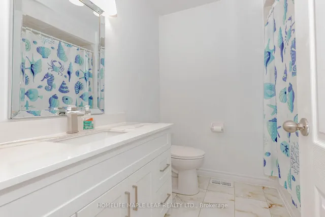 Additional image 25 of 72 Dunvegan Cres