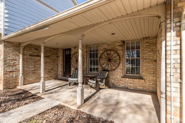 Additional image 3 of 2115 No 1Side Rd