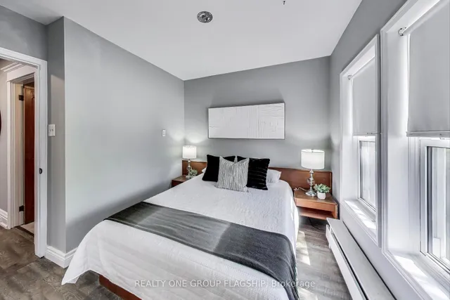 Additional image 17 of 23 Rosslyn Ave