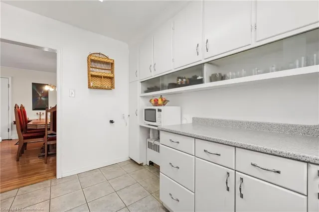 Additional image 18 of 265 Weber St Unit 6