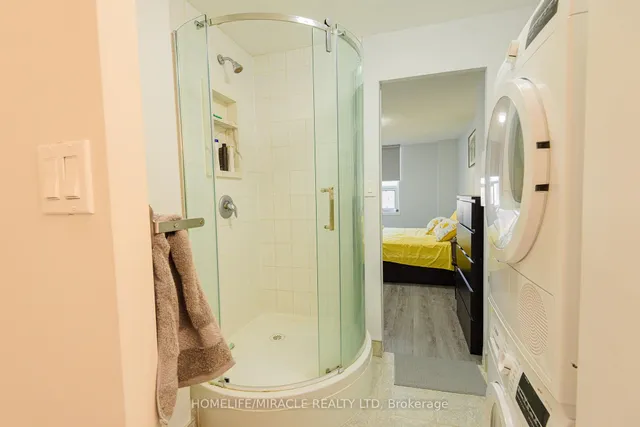 Additional image 15 of 714 The West Mall N/A Unit 1201