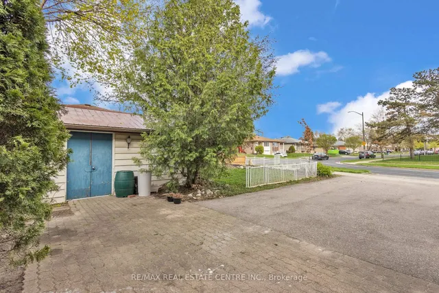 Additional image 42 of 88 Baird Ave