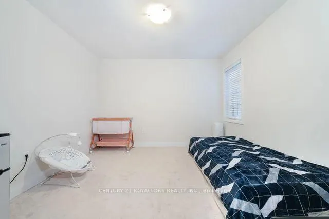 Additional image 32 of 77 Enford Cres