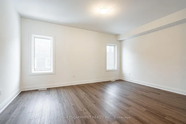 Additional image 11 of 18 Clear Valley Lane