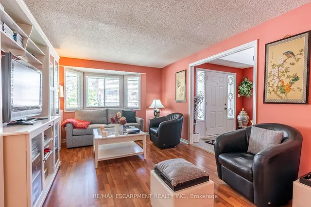 Additional image 8 of 1508 UPPER MIDDLE Rd Unit 6