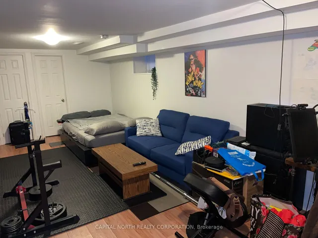 Additional image 26 of 1035 Dovercourt Rd