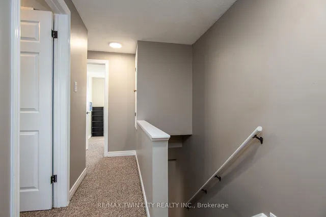 Additional image 32 of 80 Old Country Dr Unit 9