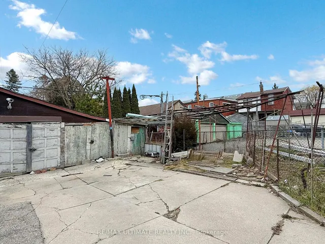 Additional image 40 of 1809 Dufferin St