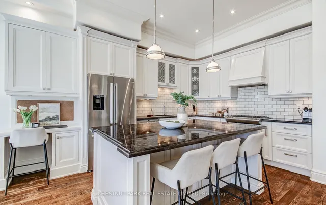 Additional image 13 of 249 Sheldrake Blvd