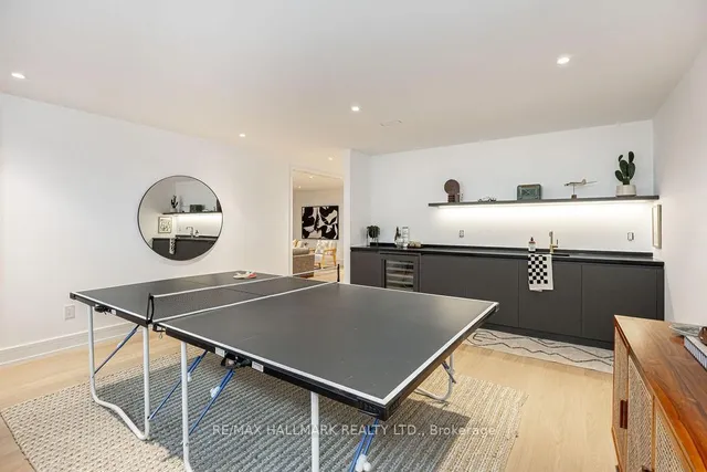 Additional image 36 of 138 Balsam Ave