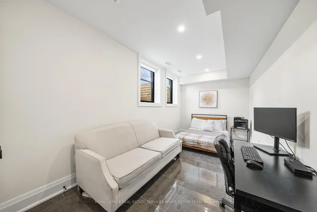 Additional image 47 of 5 Taylor Dr