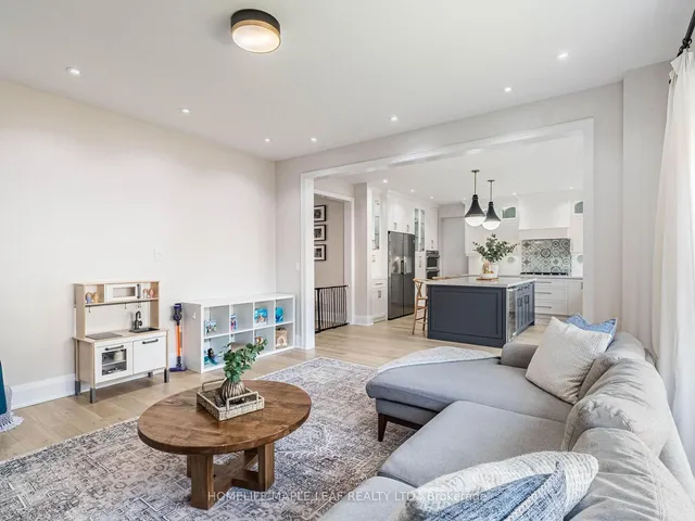 Additional image 16 of 144 Bloomsbury Ave