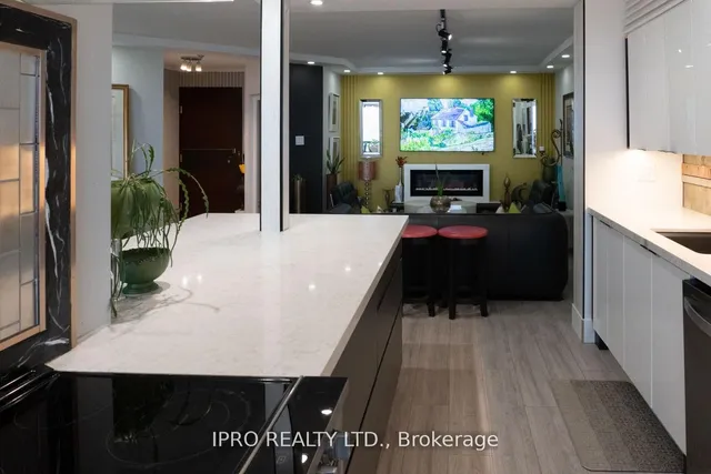 Additional image 5 of 1300 Islington Ave Unit 2403