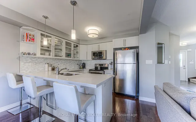 Additional image 13 of 18 Creek Ridge St