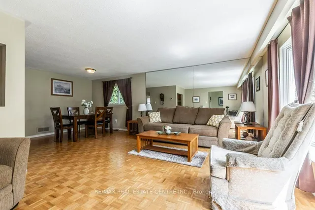 Additional image 9 of 65 Lorne Scots Dr