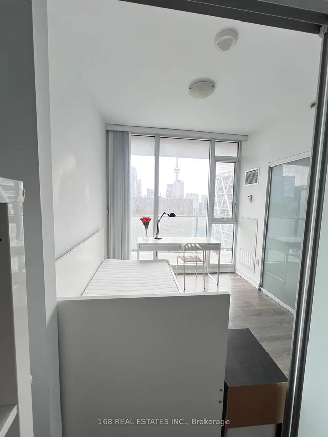 Additional image 23 of 426 University Ave Unit 3503