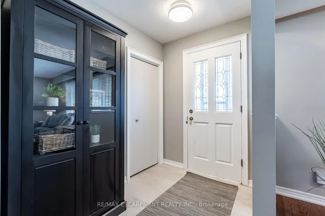 Additional image 4 of 648 THORNWOOD Ave