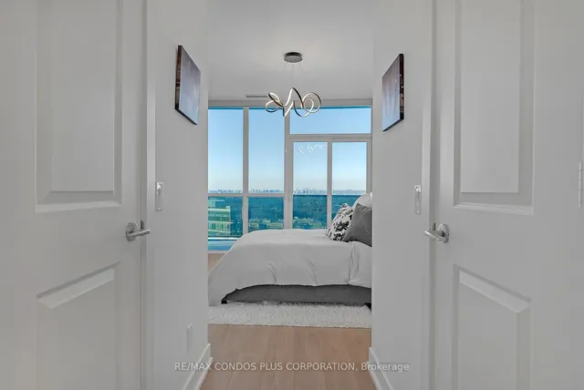 Additional image 23 of 80 Marine Parade Dr Unit 2907