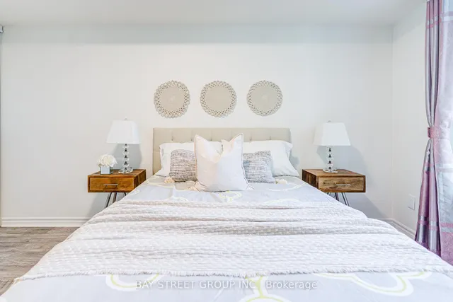 Additional image 41 of 25 Lower Simcoe St Unit 627