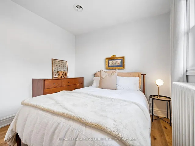 Additional image 30 of 136 Schell Ave