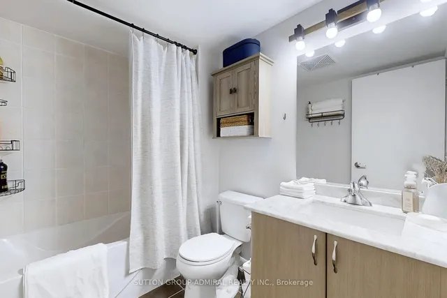 Additional image 20 of 525 Wilson Ave Unit 315