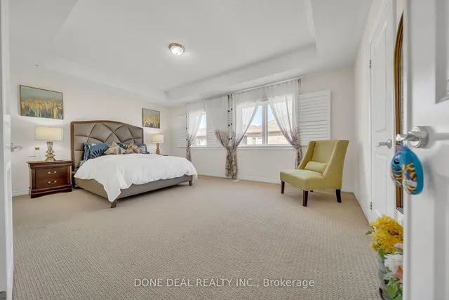 Additional image 21 of 10 Lola Cres